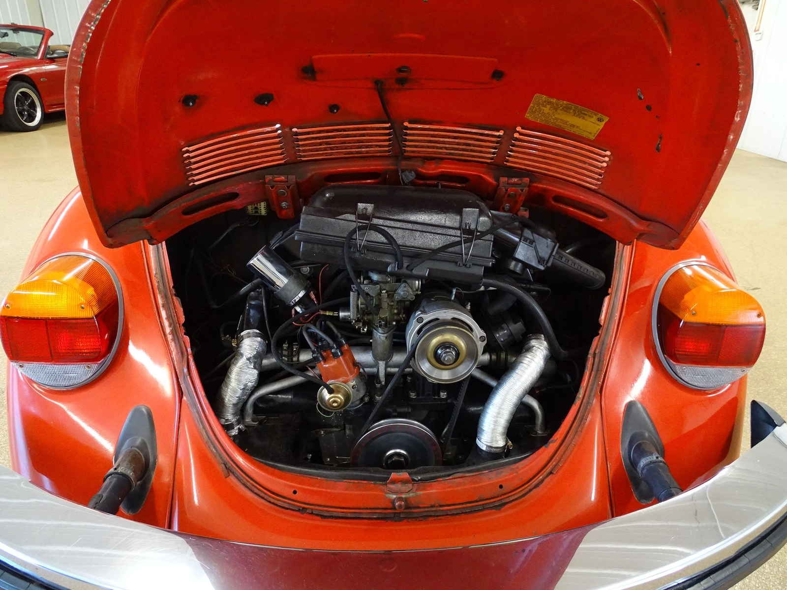 Volkswagen-Super-Beetle-1979-Convertible-3