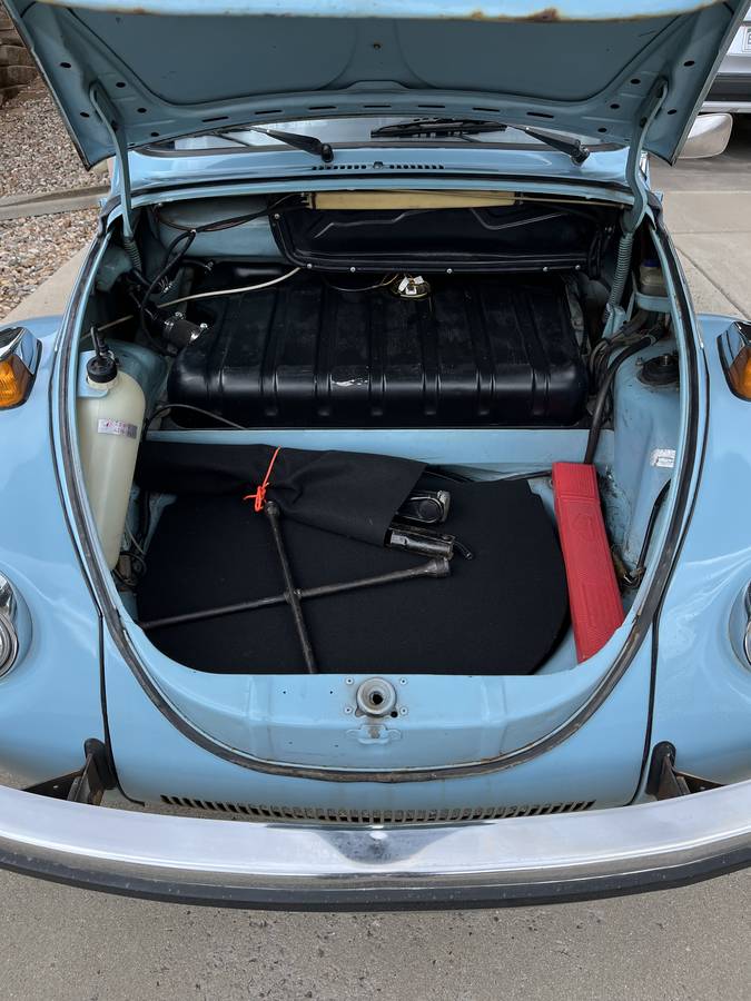 Volkswagen-Super-beetle-1973-blue-6