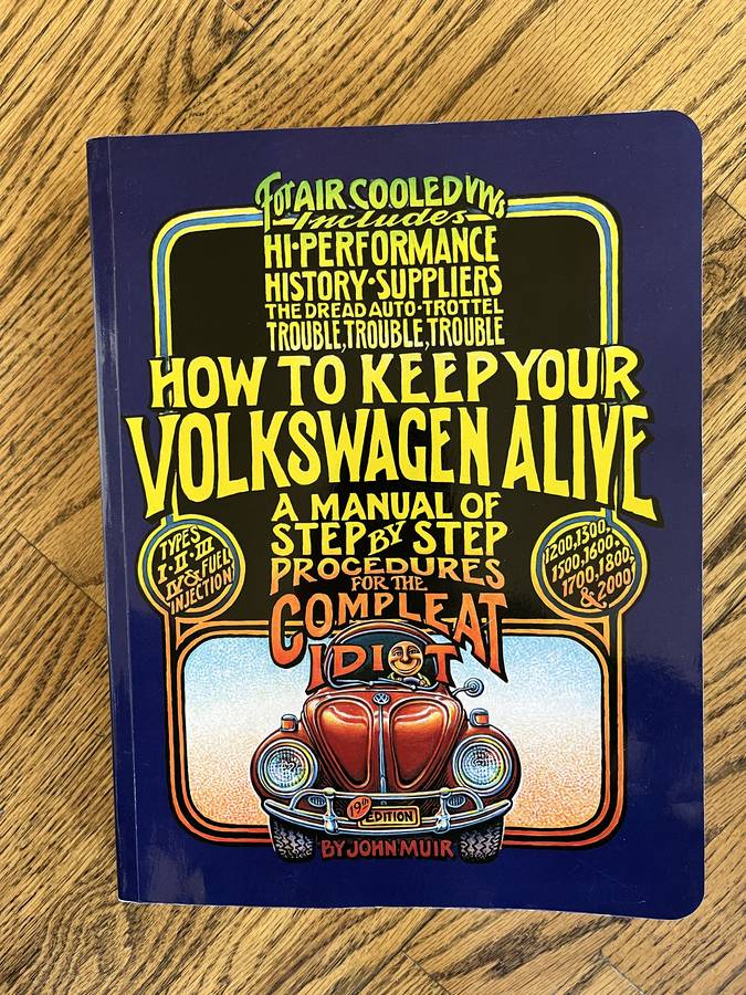 Volkswagen-Super-beetle-1973-blue-8