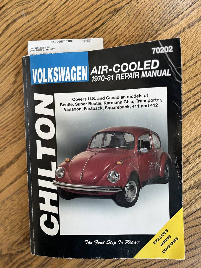 Volkswagen-Super-beetle-1973-blue-9
