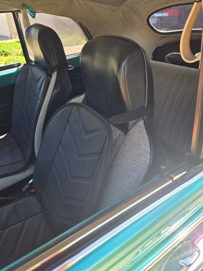 Volkswagen-Super-beetle-1974-custom-1