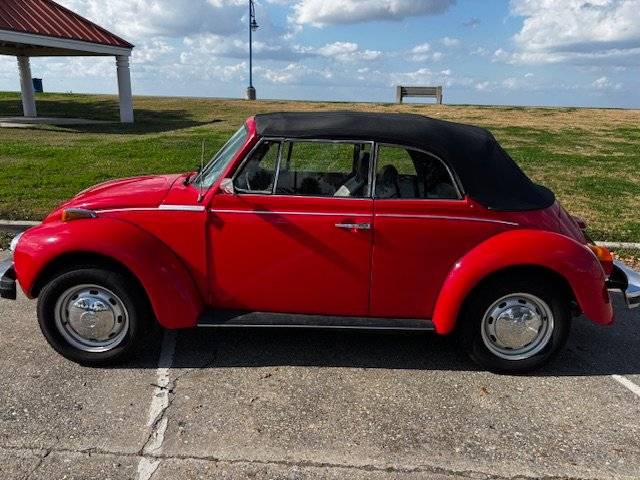 Volkswagen-Super-beetle-1976-red-6