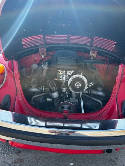 Volkswagen-Super-beetle-1976-red-7