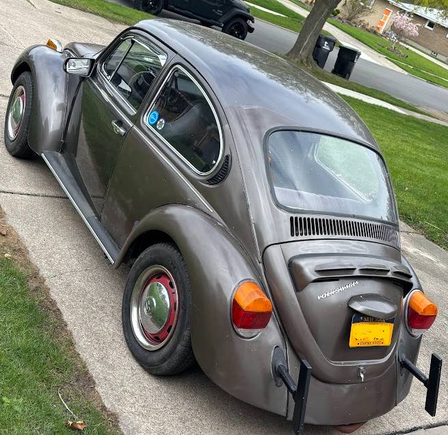 Volkswagen-Super-beetle-vw-1974-brown-3