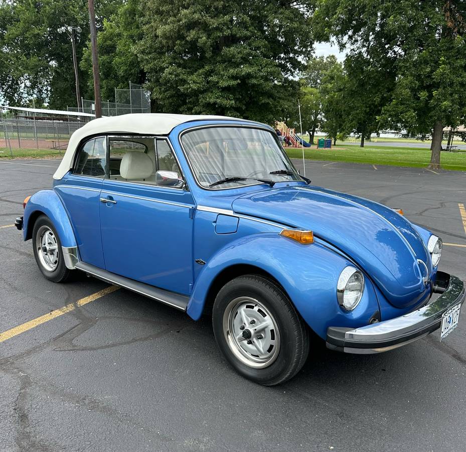 Volkswagen-Superbeetle-1978-blue-1