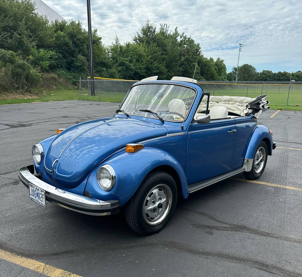 Volkswagen-Superbeetle-1978-blue-3