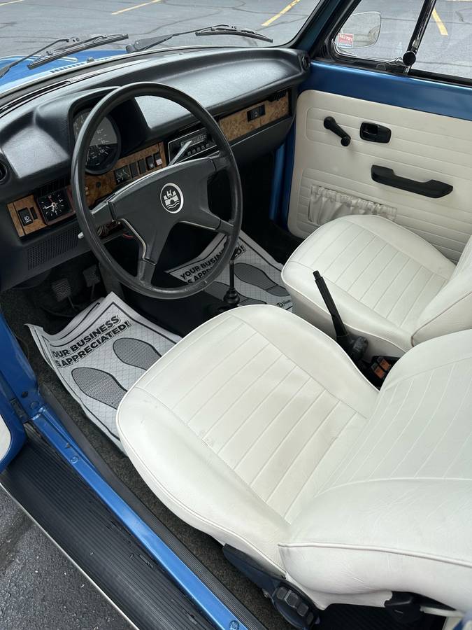 Volkswagen-Superbeetle-1978-blue-5