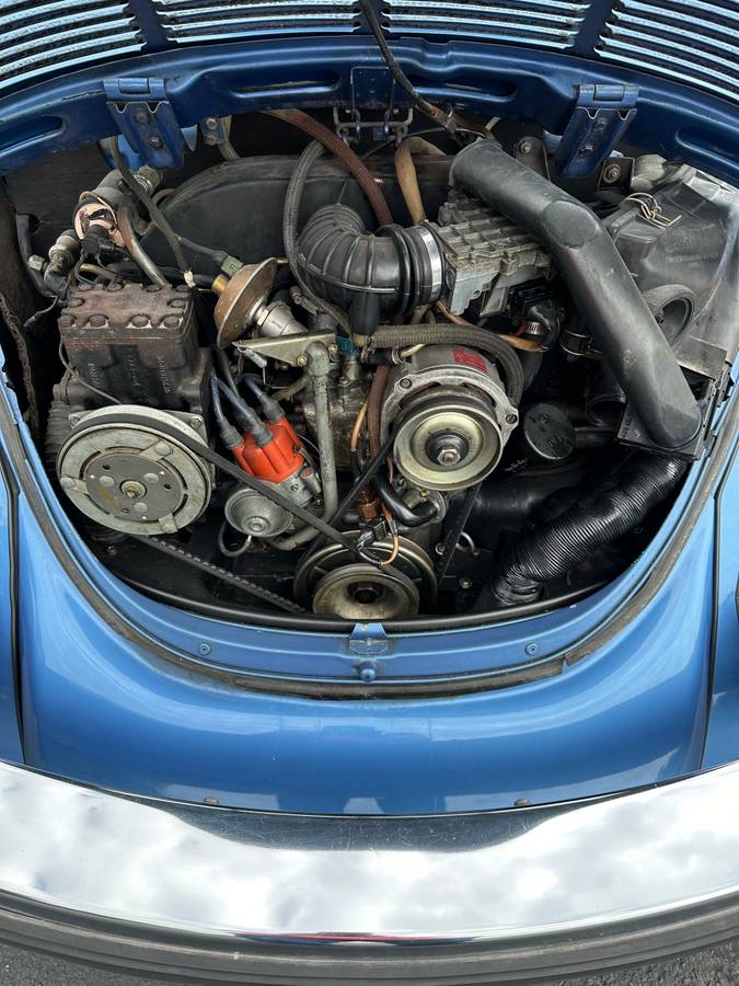Volkswagen-Superbeetle-1978-blue-7