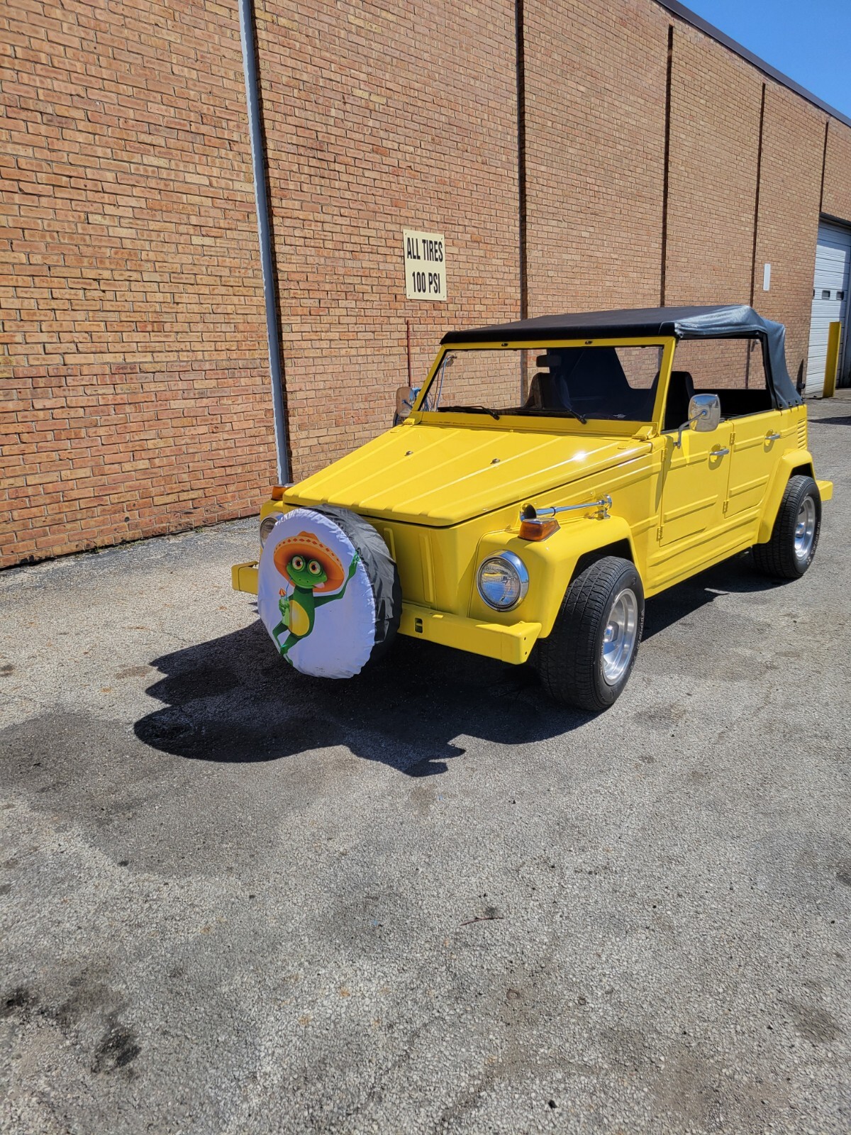 Volkswagen-Thing-1973