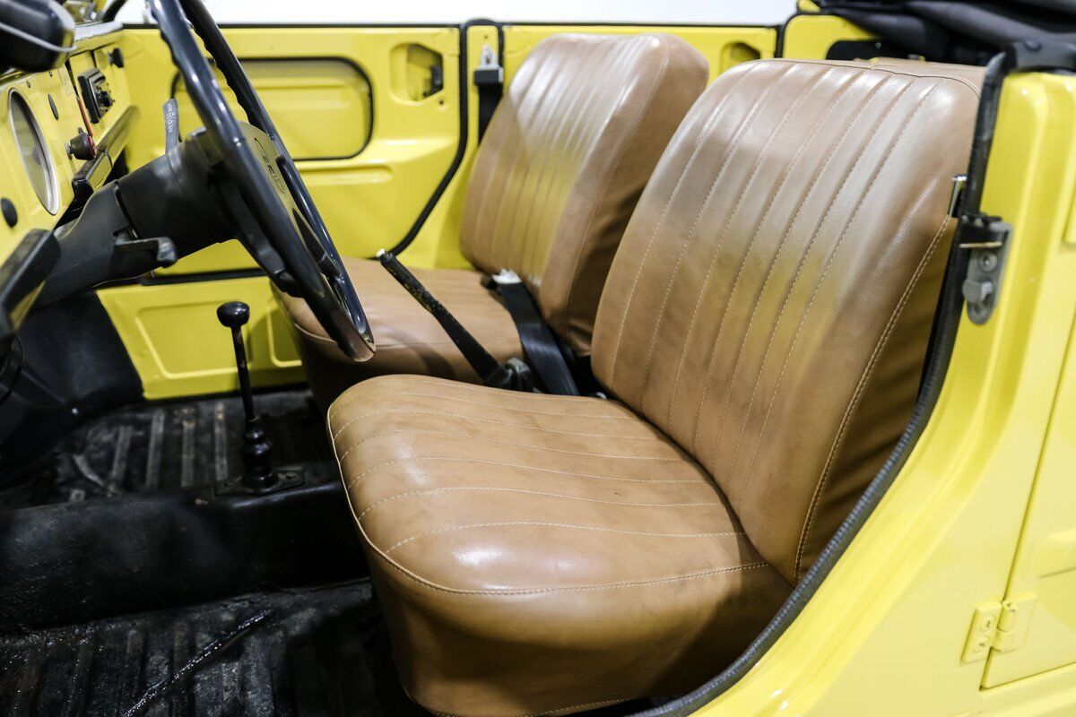 Volkswagen-Thing-1973-Convertible-17