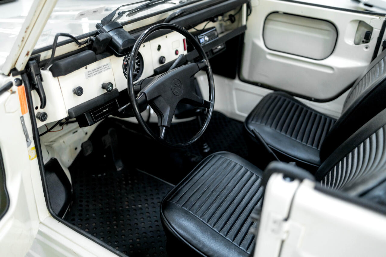 Volkswagen-Thing-1973-Convertible-4