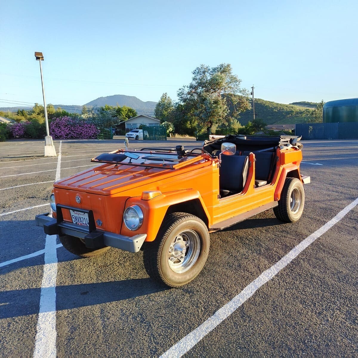 Volkswagen-Thing-1974-Convertible