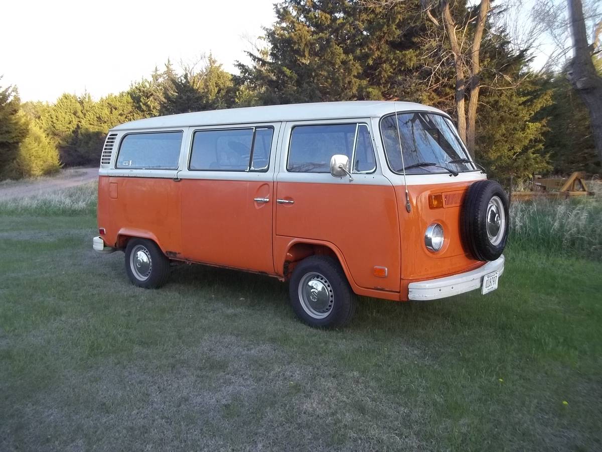 Volkswagen-Transport-1973-1