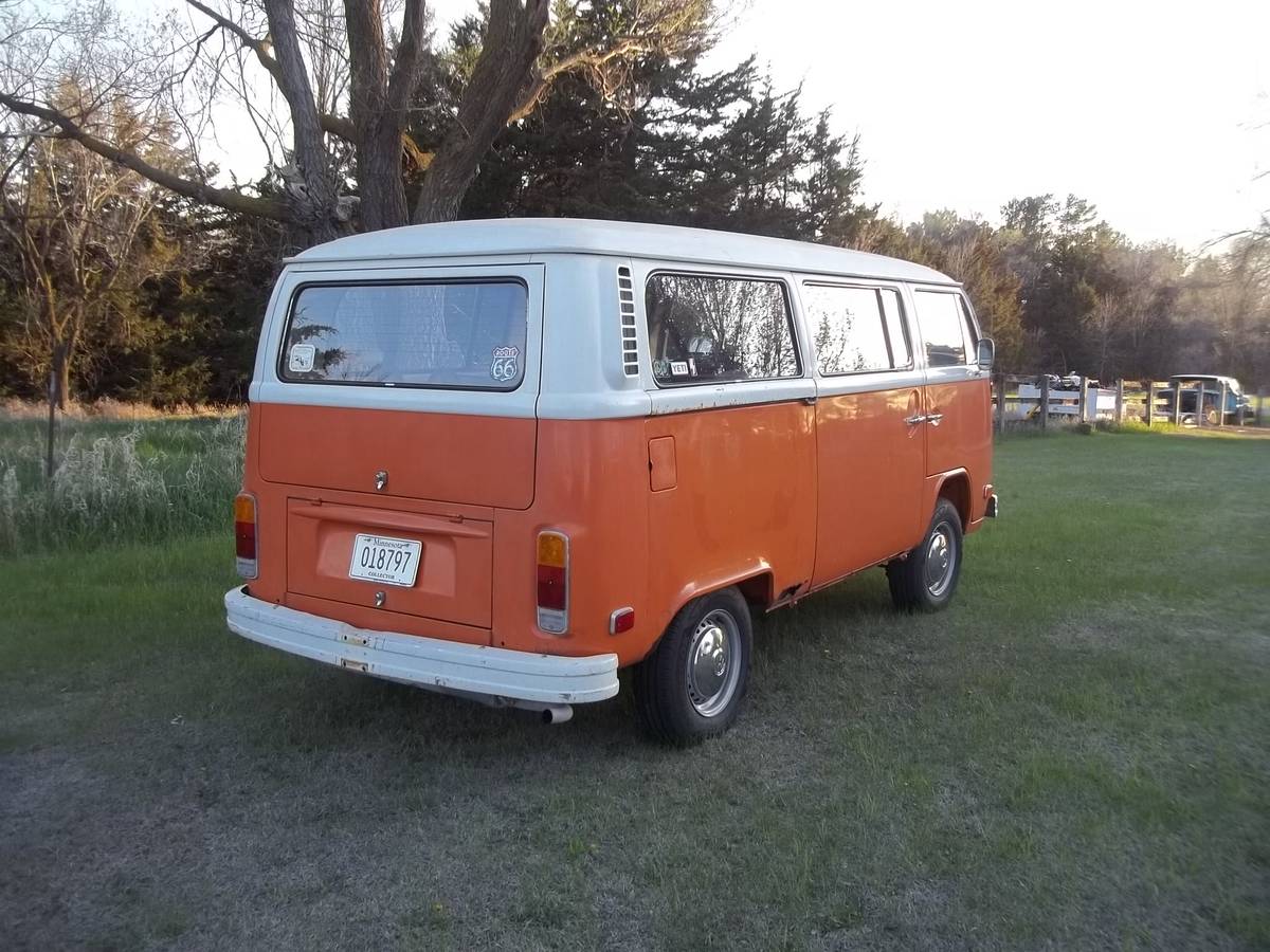 Volkswagen-Transport-1973-2