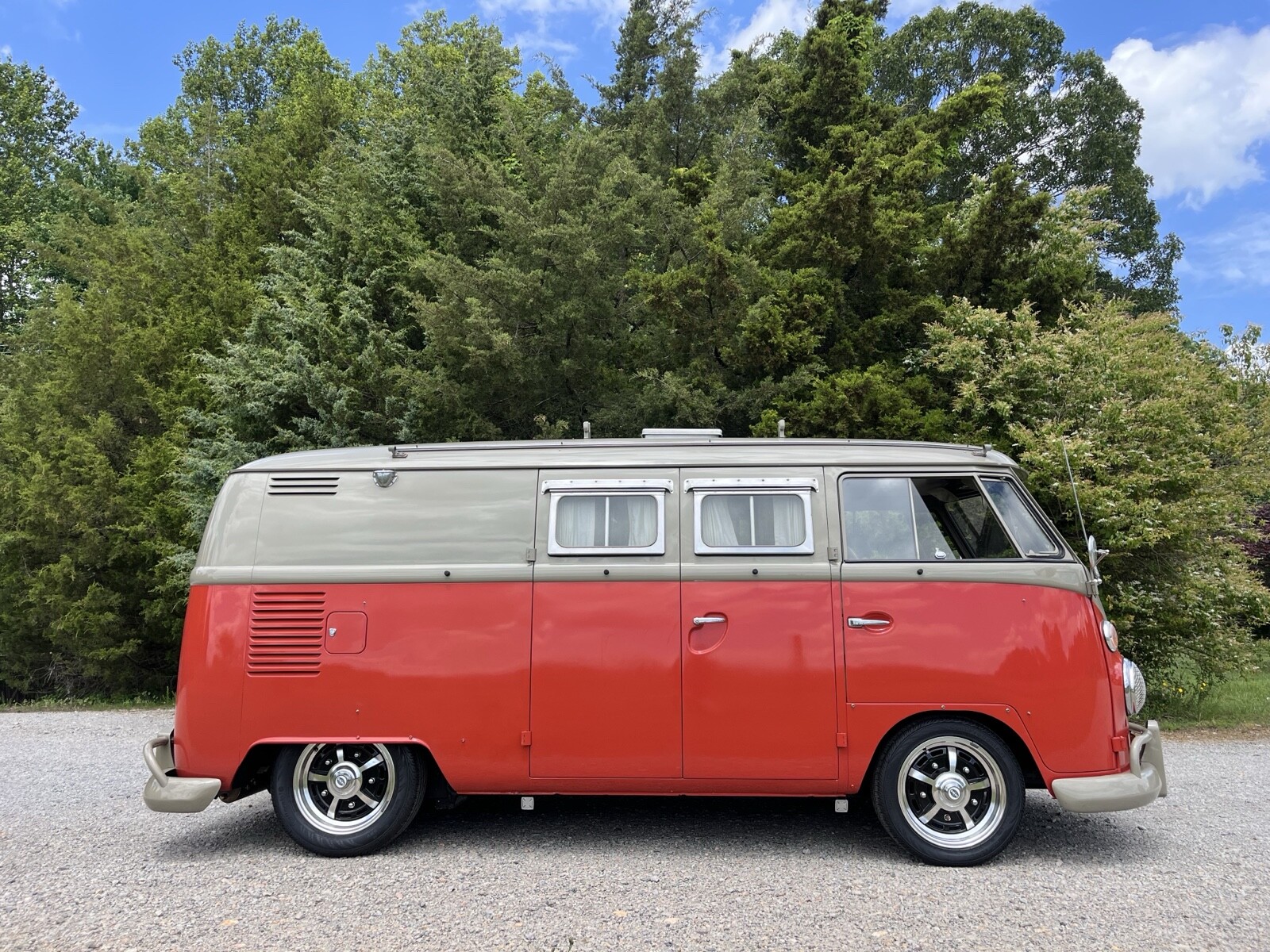 Volkswagen-Transporter-1964-1