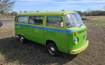 Volkswagen-Transporter-1973-1