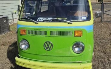 Volkswagen-Transporter-1973