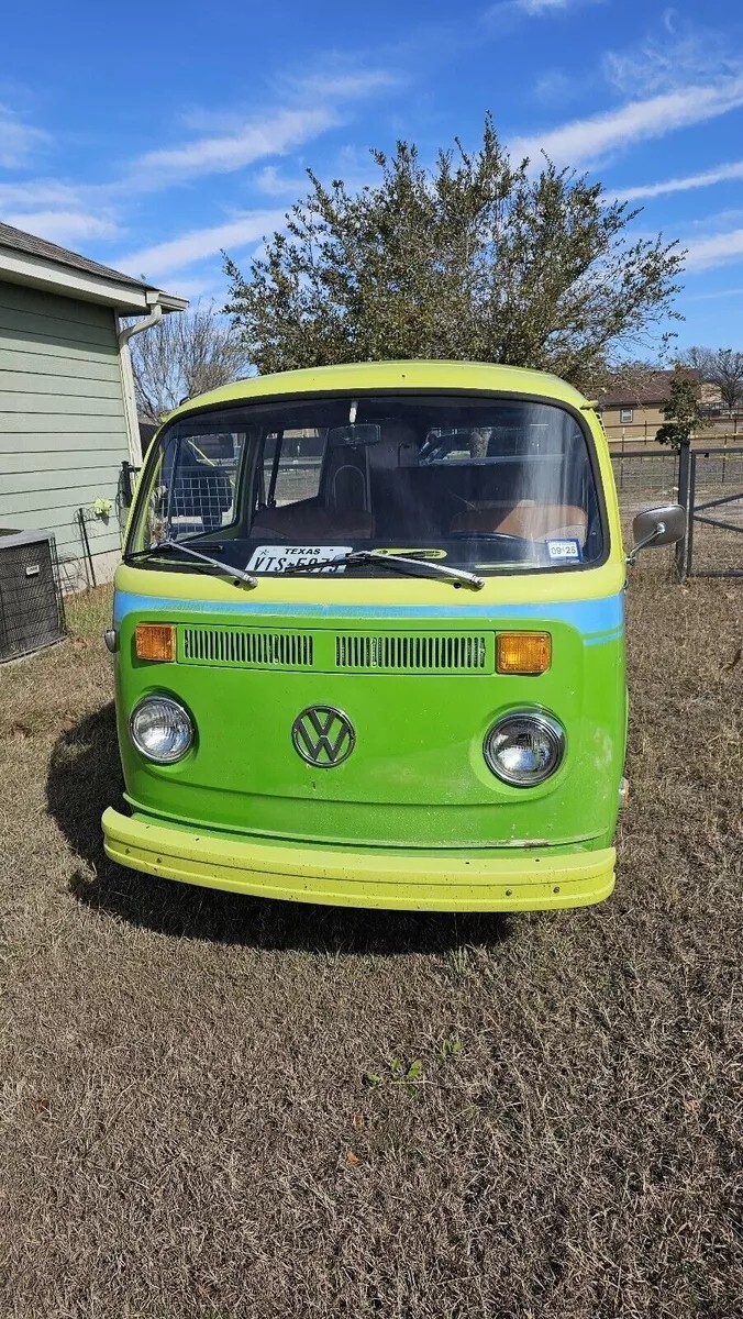 Volkswagen-Transporter-1973