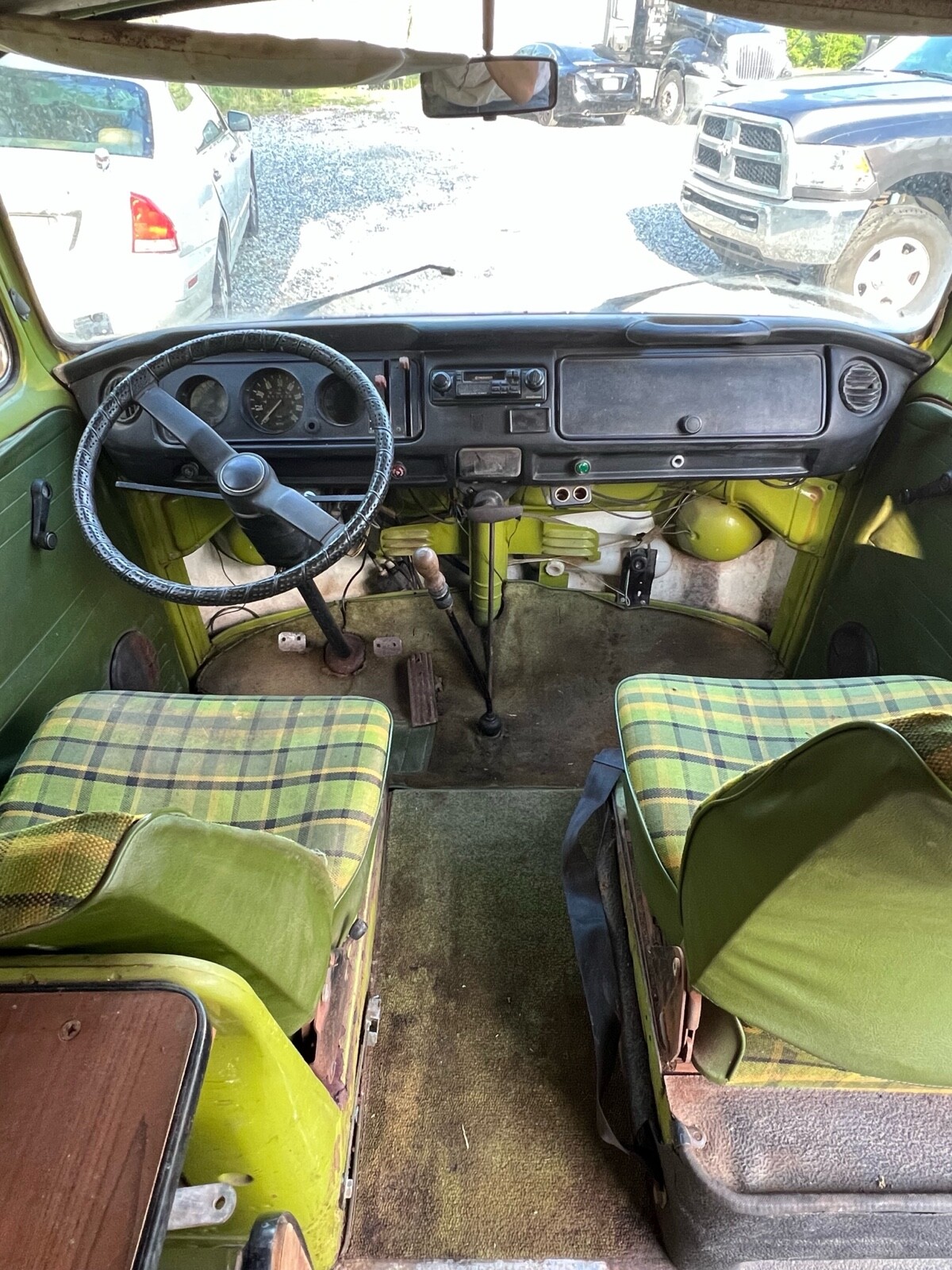 Volkswagen-Transporter-1978-12
