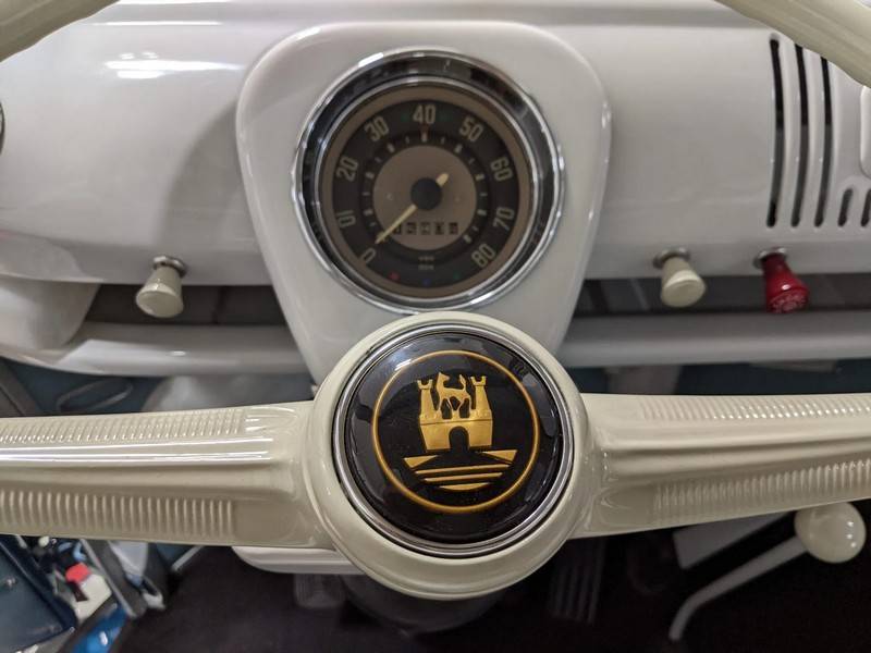 Volkswagen-Type-2-1966-blue-10