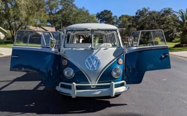 Volkswagen-Type-2-1966-blue-16