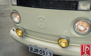 Volkswagen-Type-2-Kombi-1992-Van-2
