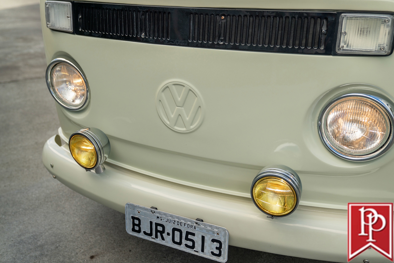 Volkswagen-Type-2-Kombi-1992-Van-2