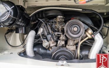 Volkswagen-Type-2-Kombi-1992-Van-35