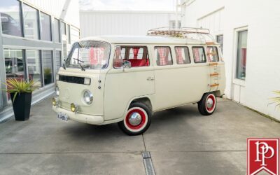 Volkswagen Type-2 Kombi 1992 Van