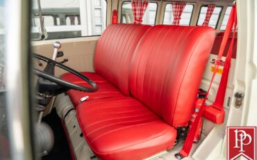 Volkswagen-Type-2-Kombi-1992-Van-9