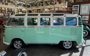 Volkswagen-Type-ii-1968-green-1