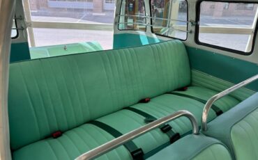 Volkswagen-Type-ii-1968-green-15