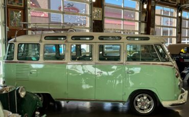 Volkswagen-Type-ii-1968-green-3