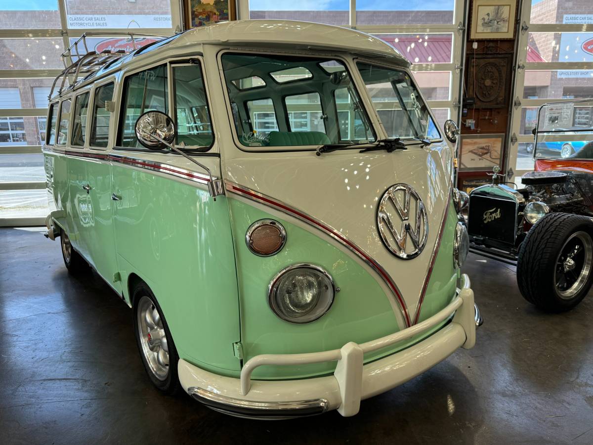 Volkswagen-Type-ii-1968-green-5