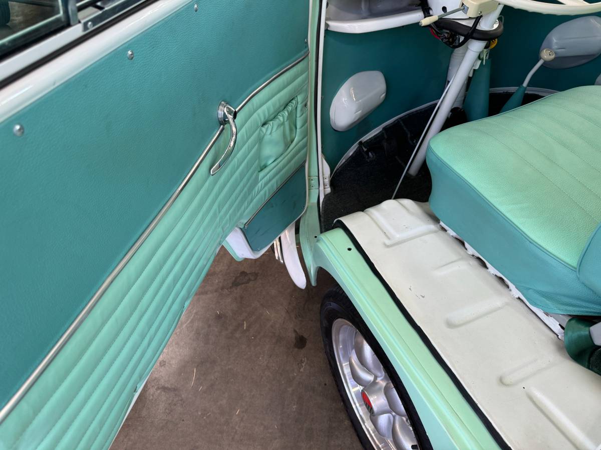 Volkswagen-Type-ii-1968-green-7