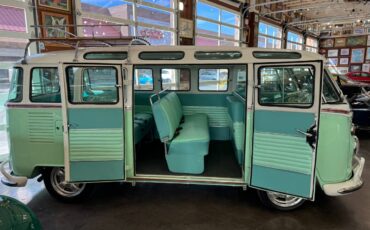 Volkswagen-Type-ii-1968-green-9