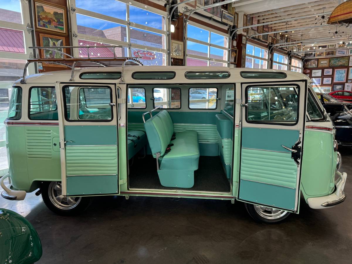 Volkswagen-Type-ii-1968-green-9