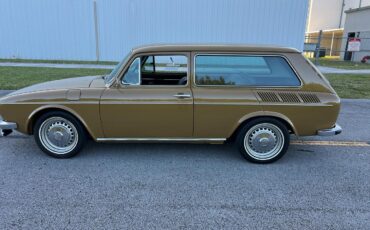 Volkswagen-VW-Variant-squareback-1976-coupe-14