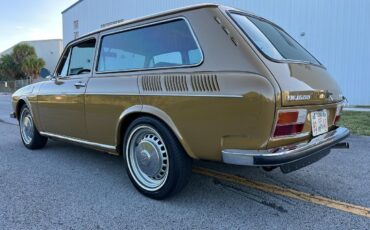 Volkswagen-VW-Variant-squareback-1976-coupe-15