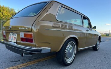 Volkswagen-VW-Variant-squareback-1976-coupe-18