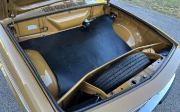Volkswagen-VW-Variant-squareback-1976-coupe-2