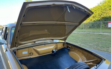 Volkswagen-VW-Variant-squareback-1976-coupe-6