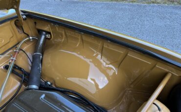 Volkswagen-VW-Variant-squareback-1976-coupe-8