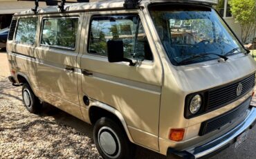 Volkswagen-Vanagon-1985-brown-3