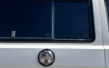 Volkswagen-Vanagon-1989-Van-Camper-13