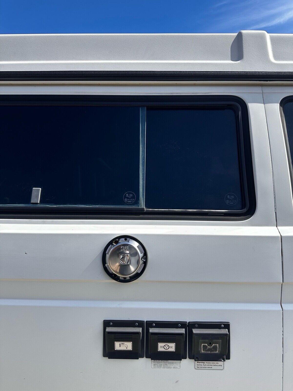 Volkswagen-Vanagon-1989-Van-Camper-13