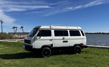 Volkswagen-Vanagon-1989-Van-Camper-2