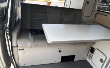 Volkswagen-Vanagon-1989-Van-Camper-20