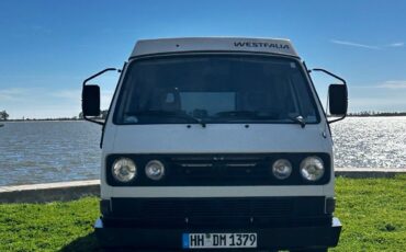 Volkswagen-Vanagon-1989-Van-Camper-3