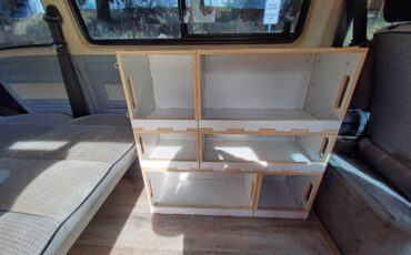 Volkswagen-Vanagon-bus-1991-white-12